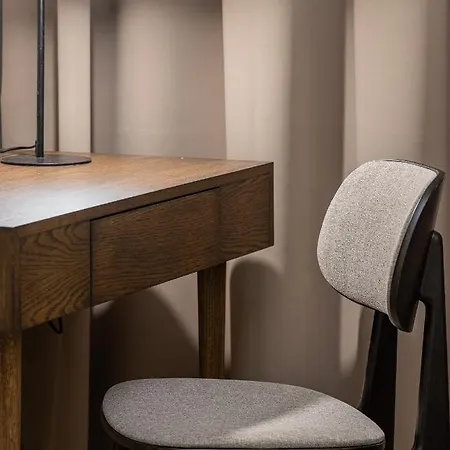 Szálloda On The Square Lviv