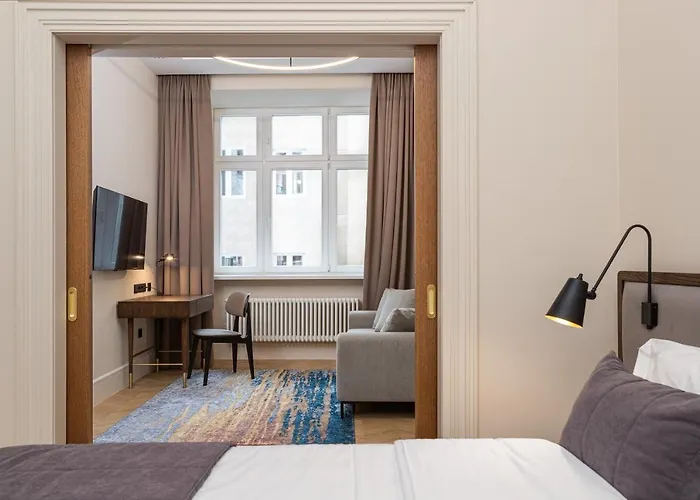 On The Square Leopoli