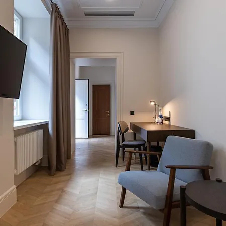 On The Square Hotel Lviv