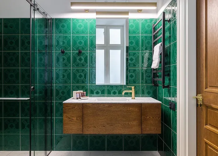 On The Square 4* Lviv