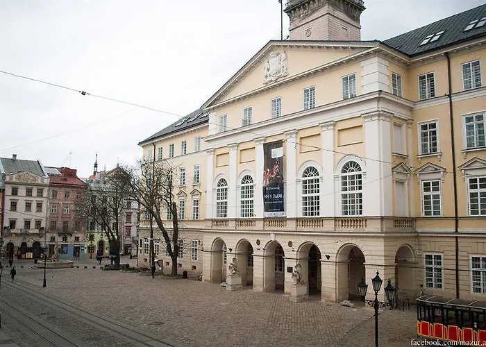 On The Square Lviv